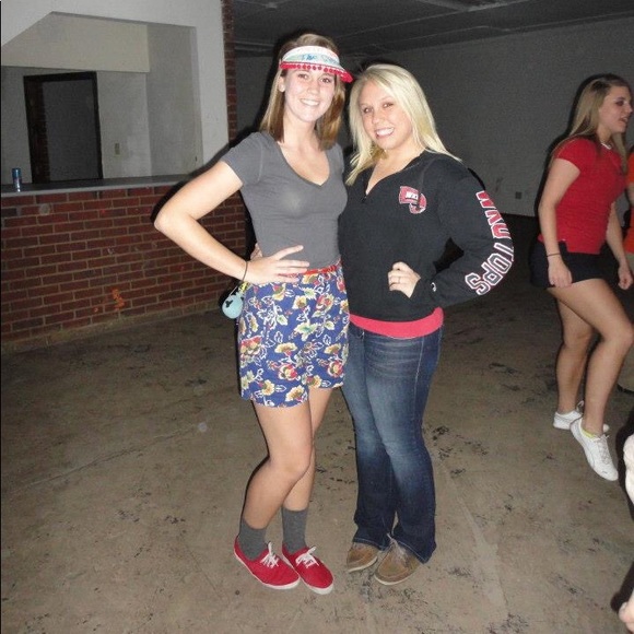 Floral high-waisted jean shorts - Picture 8 of 9